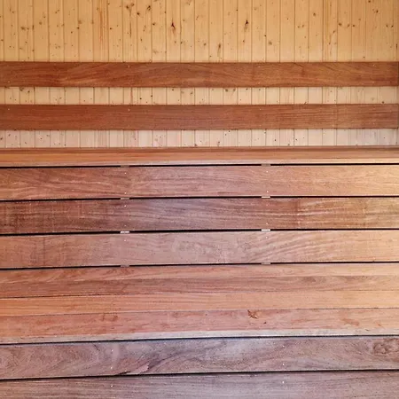 Beautiful In With Sauna בית נופש *