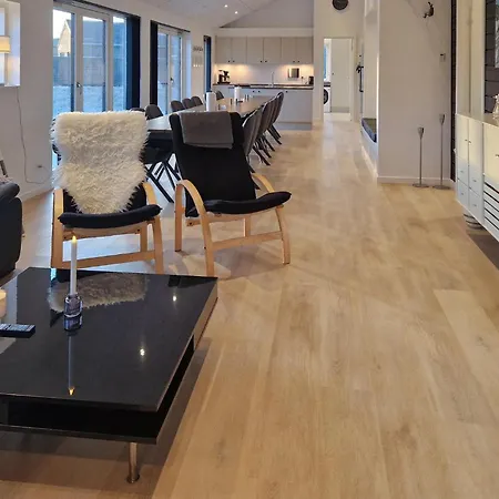 Beautiful In With Sauna בית נופש *