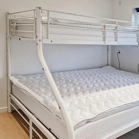 Beautiful In With Sauna לוקן